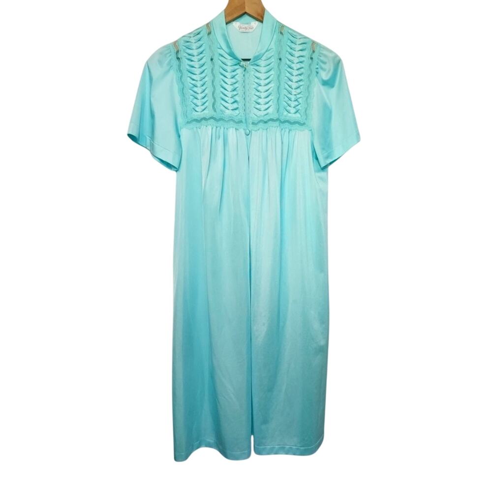 Vintage 70's Vanity Fair Light Turquoise Blue Button Lace Nightgown Pajama Dress